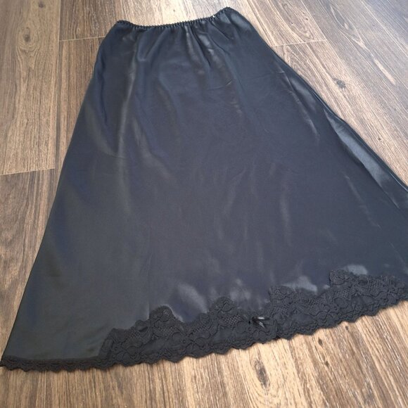 💙 Vintage Maidenform Midi Slip Skirt Size S/M Lace Bow Detail 60's Fall - Picture 5 of 8